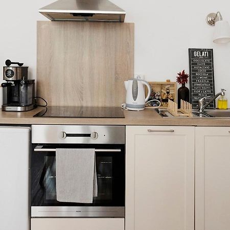 Diamond Residence In Old Town With Free Parking Bratislava Luaran gambar