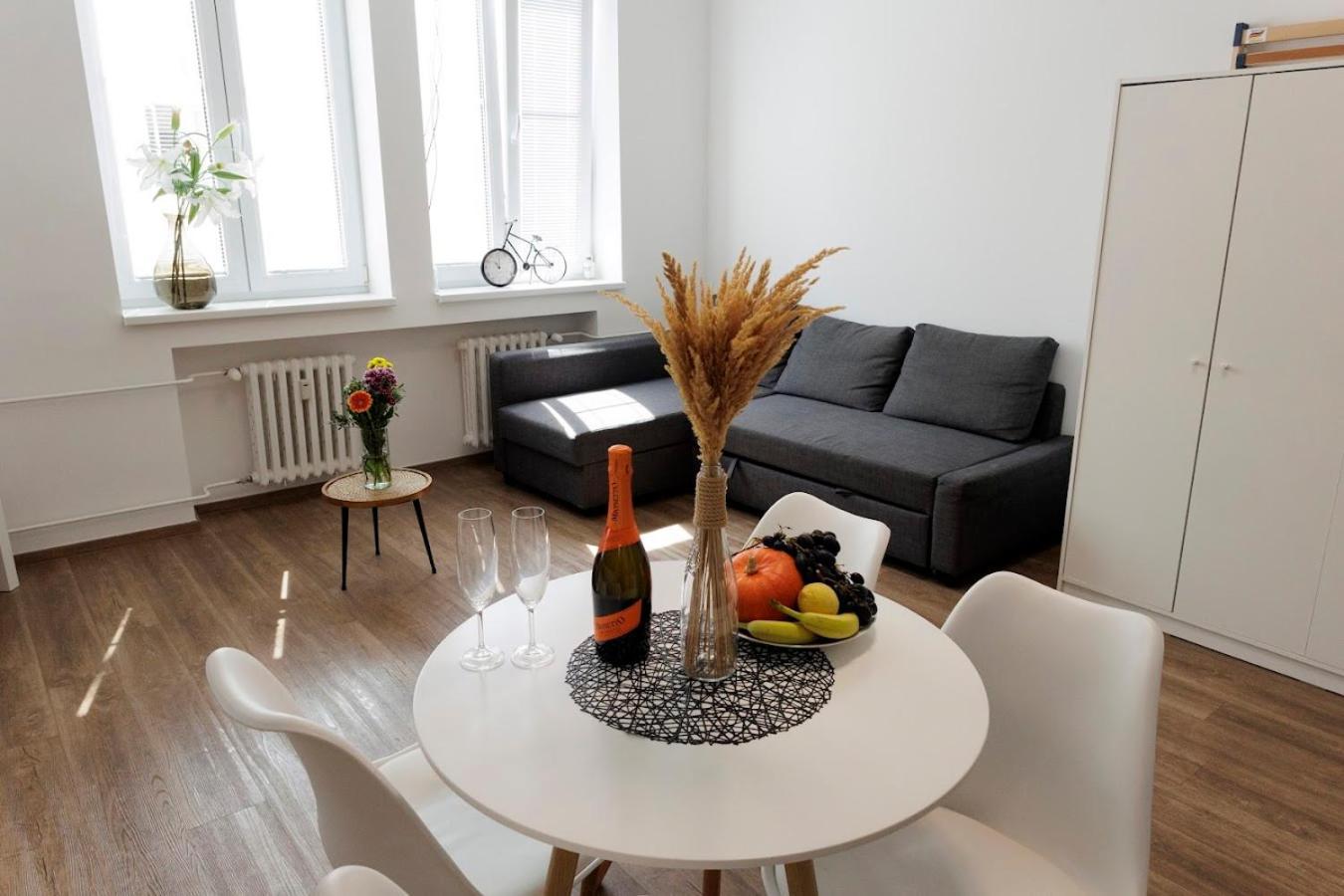 Diamond Residence In Old Town With Free Parking Bratislava Luaran gambar