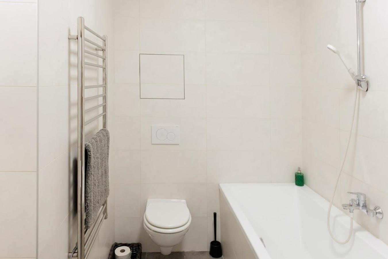 Diamond Residence In Old Town With Free Parking Bratislava Luaran gambar